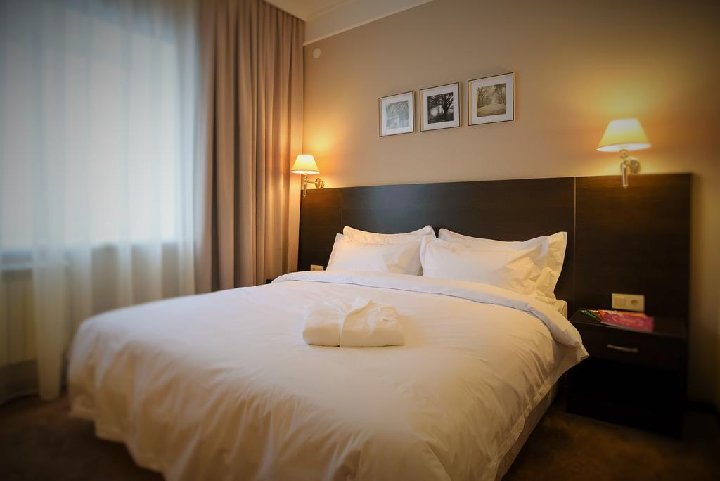 Red Village Hotel Astana Zimmer foto